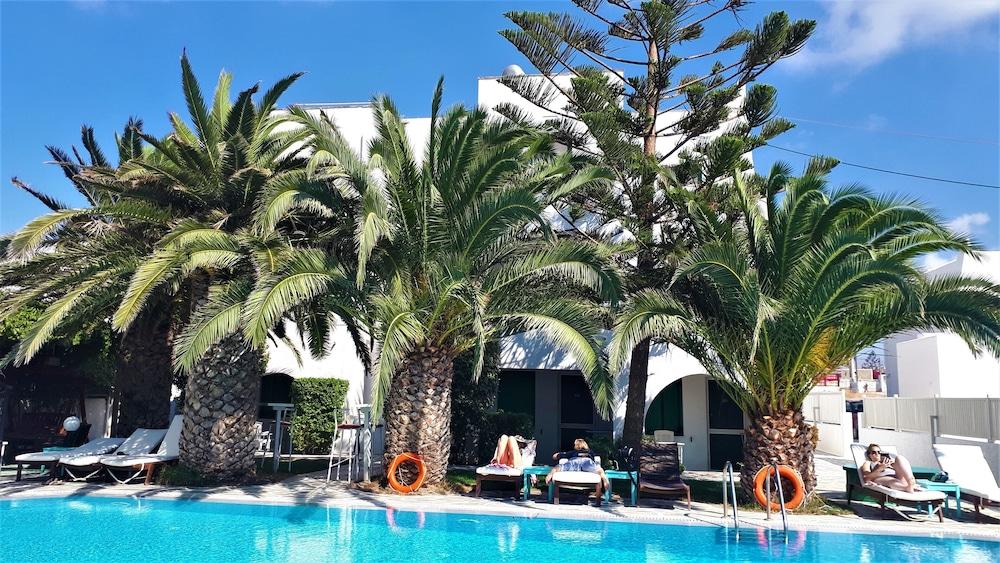 Annita's Village Hotel Agia Anna  Exteriör bild