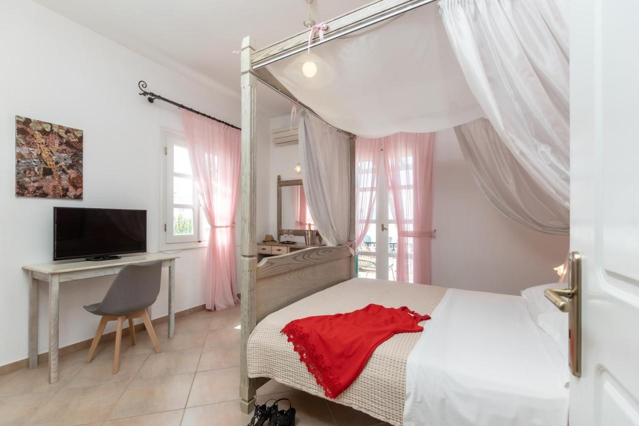 Annita's Village Hotel Agia Anna  Exteriör bild