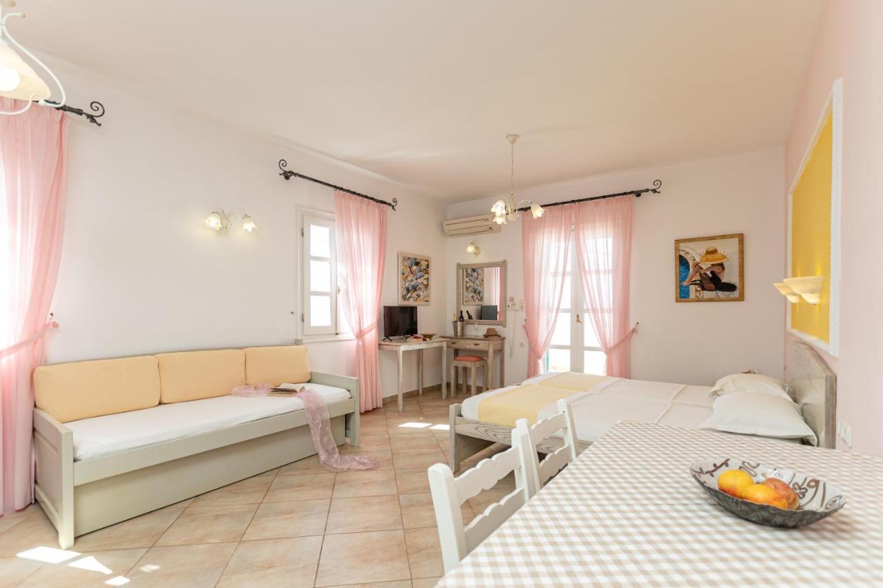 Annita's Village Hotel Agia Anna  Exteriör bild
