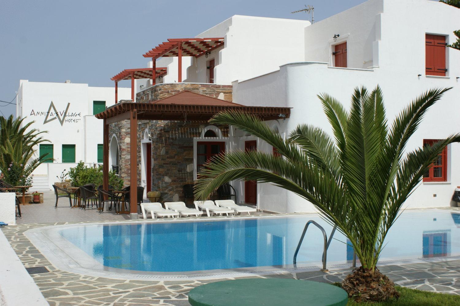 Annita's Village Hotel Agia Anna  Exteriör bild